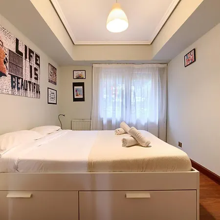 Daire Vivienda Turistica Acogedora En Uribarri *