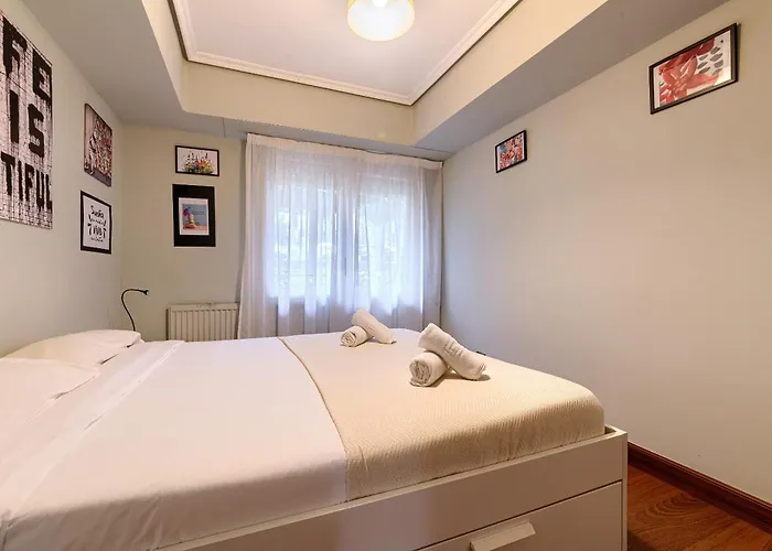 Lägenhet Vivienda Turistica Acogedora En Uribarri